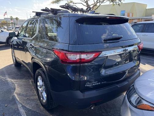 2020 Chevrolet Traverse LT Cloth