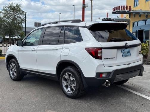 2023 Honda Passport TrailSport