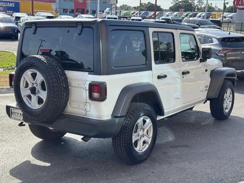 2020 Jeep Wrangler Unlimited Sport