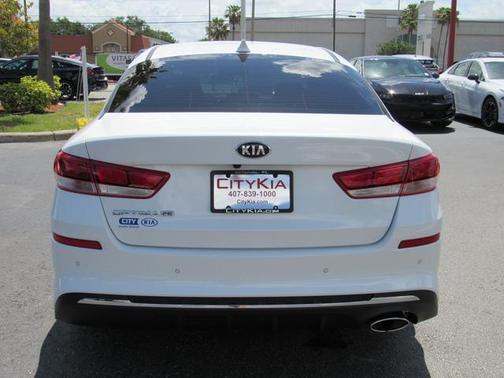 2020 Kia Optima LX