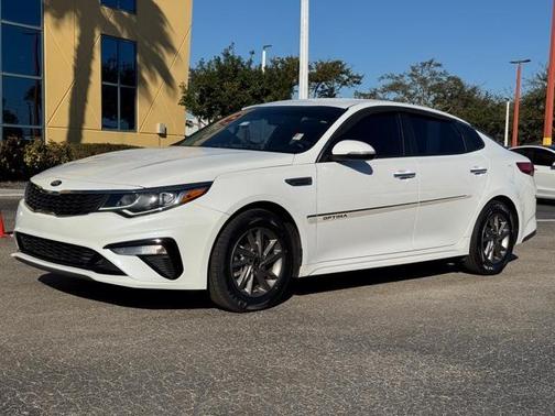 2020 Kia Optima LX