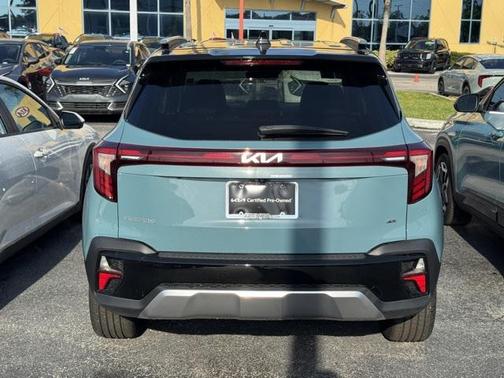 2024 Kia Seltos SX