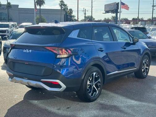 2025 Kia Sportage EX