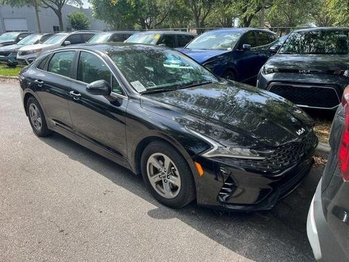2022 Kia K5 LXS