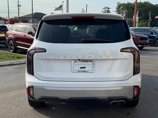2023 Kia Telluride EX