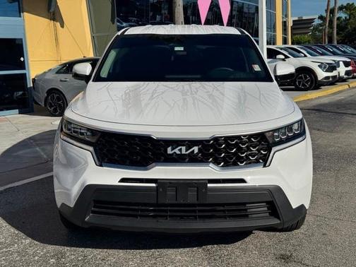 2023 Kia Sorento LX