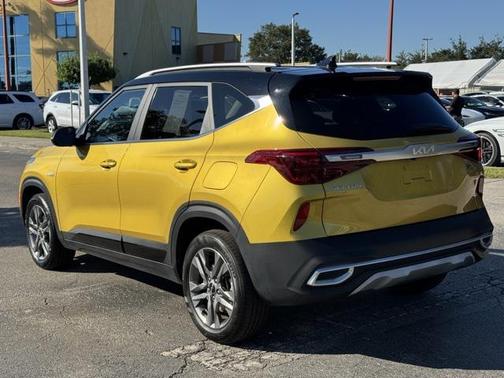 2023 Kia Seltos S