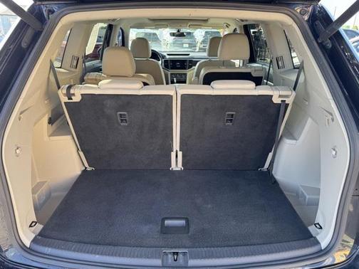 2021 Volkswagen Atlas 2.0T SE w/Technology