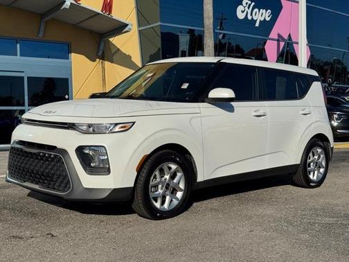2022 Kia Soul S