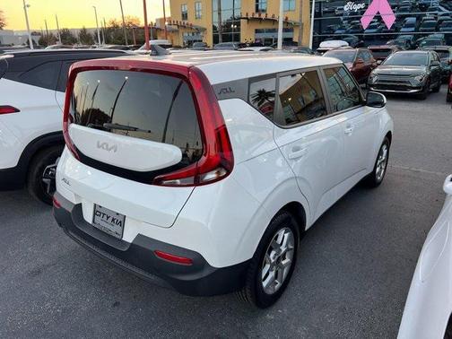 2022 Kia Soul S
