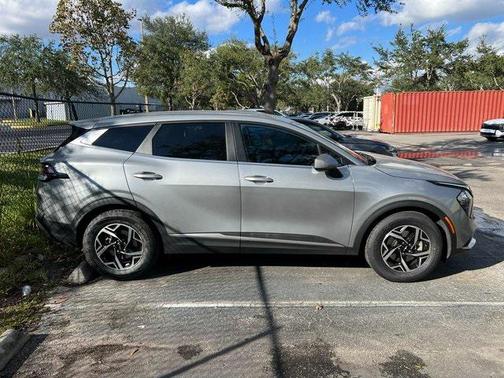 2023 Kia Sportage LX