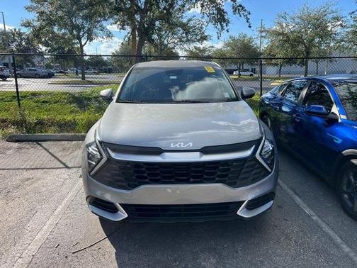 2023 Kia Sportage LX