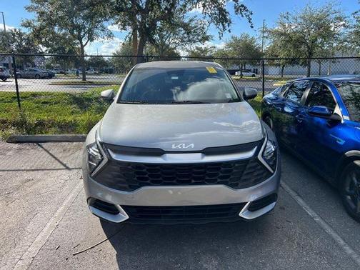 2023 Kia Sportage LX