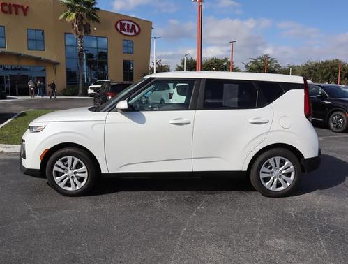 2022 Kia Soul LX