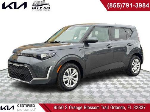 Gray 2024 Kia Soul LX