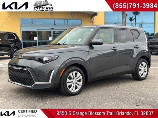 Gray 2024 Kia Soul LX