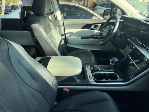 2024 Kia Carnival SX Prestige