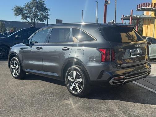 2023 Kia Sorento S