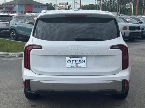 2024 Kia Telluride LX