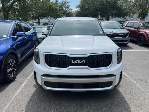 2024 Kia Telluride LX