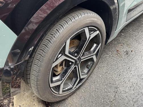 2023 Kia Niro SX Touring