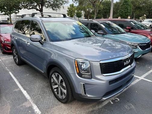 2022 Kia Telluride S