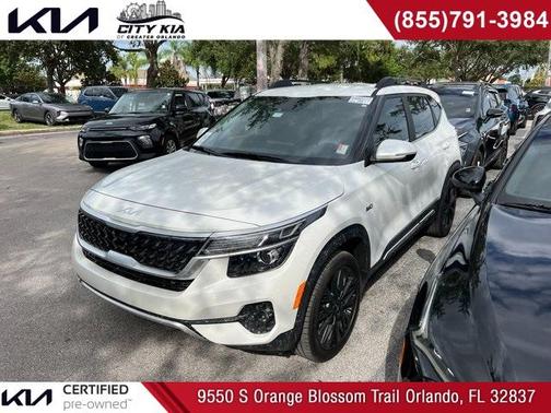 2022 Kia Seltos Nightfall