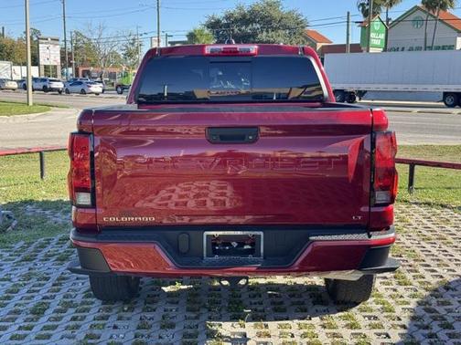 2024 Chevrolet Colorado LT