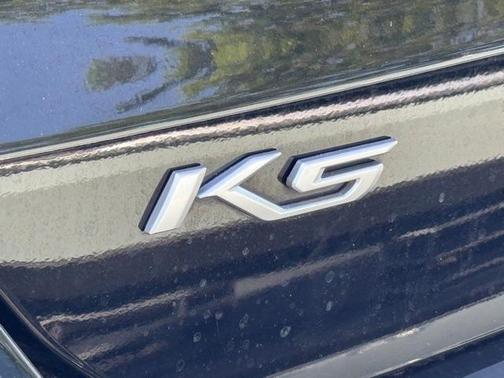2022 Kia K5 LX