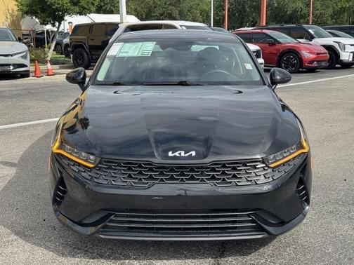 2022 Kia K5 LX