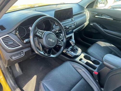 2022 Kia Seltos SX