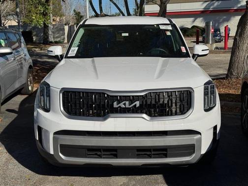 2024 Kia Telluride LX