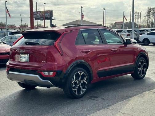 2025 Kia Niro EX Touring