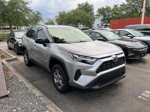 2024 Toyota RAV4 Hybrid LE