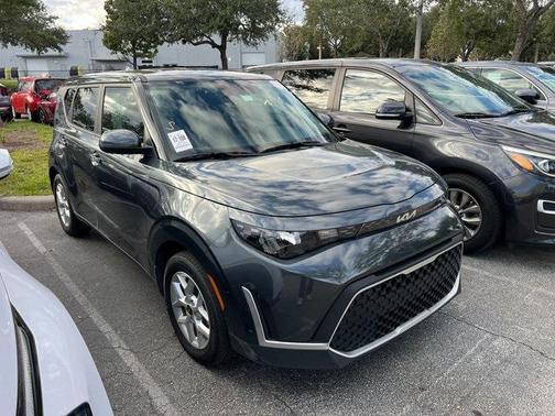 2025 Kia Soul LX
