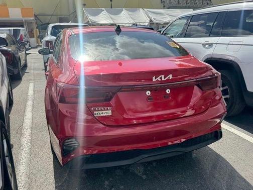 Red 2024 Kia Forte LXS
