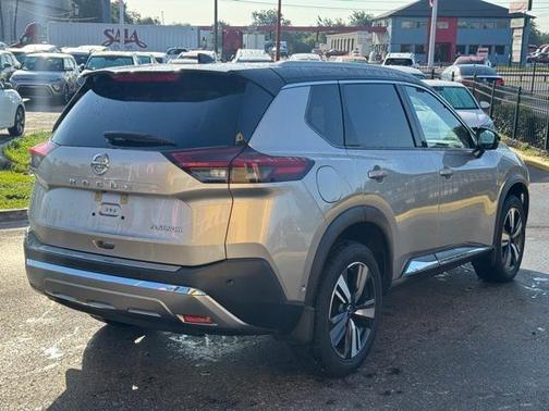 2021 Nissan Rogue Platinum
