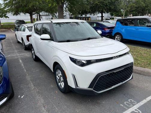 2023 Kia Soul LX