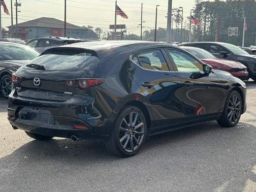 2024 Mazda Mazda3 FWD w/Preferred Package