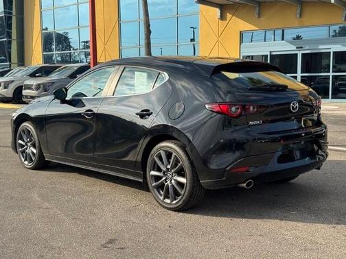 2024 Mazda Mazda3 FWD w/Preferred Package