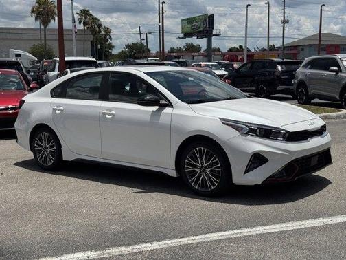 White 2023 Kia Forte GT-Line