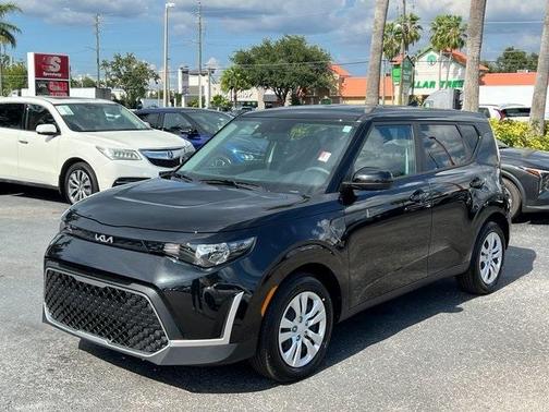 2025 Kia Soul LX