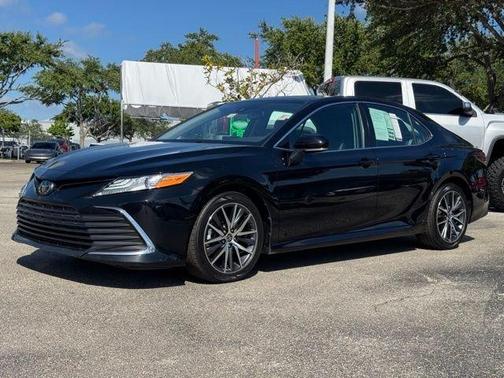 Black 2023 Toyota Camry XLE