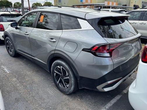 2024 Kia Sportage Hybrid LX