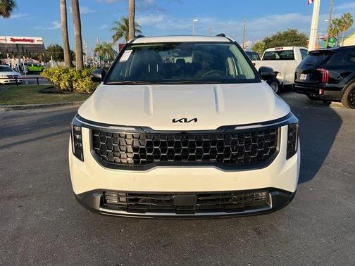 2026 Kia Carnival SX