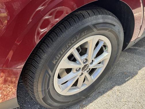 2023 Kia Carnival LX