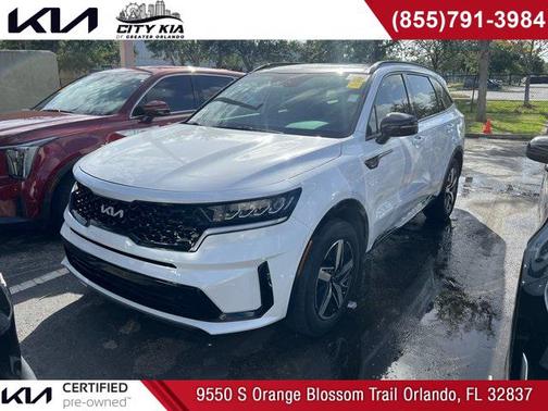 2022 Kia Sorento S