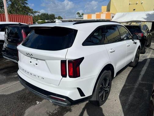 2022 Kia Sorento S