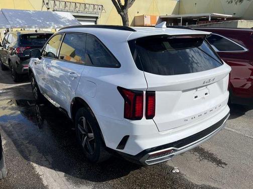 2022 Kia Sorento S