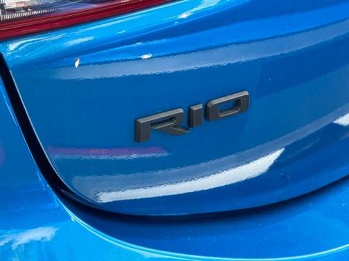 2022 Kia Rio S